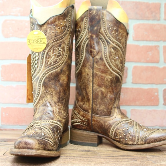 Corral Distressed Brown Studded Square Toe - Picture 2 of 3